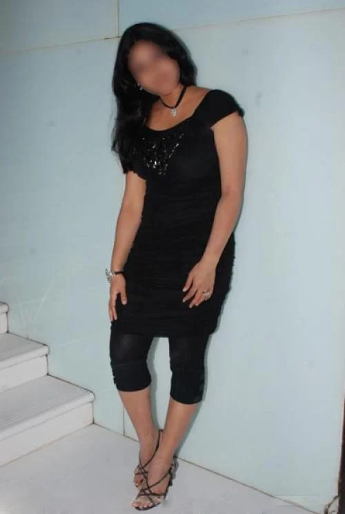 Call Girls Fatehgarh